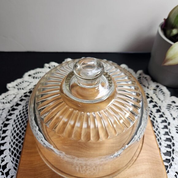 Arc France Cheese Board Maple or Ash with Clear Glass Cloche Dome Cover Vintage - Picture 8 of 12